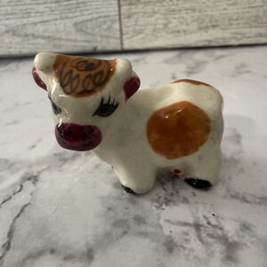 Vintage Mid-Century Anthropomorphic Mini Cow Figurine Sassy Eyelashes Japan MCM